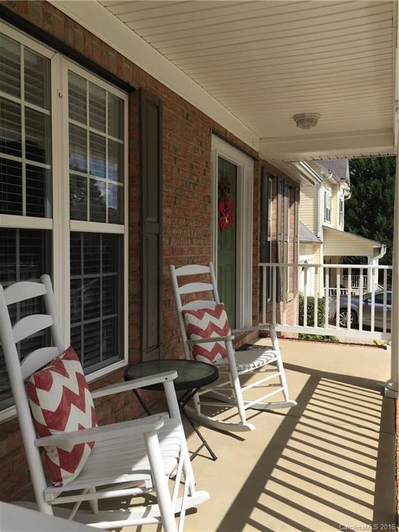 19316 Ruffner Drive Cornelius, NC 28031 - Photo 2 of 18 Gallery Image 2