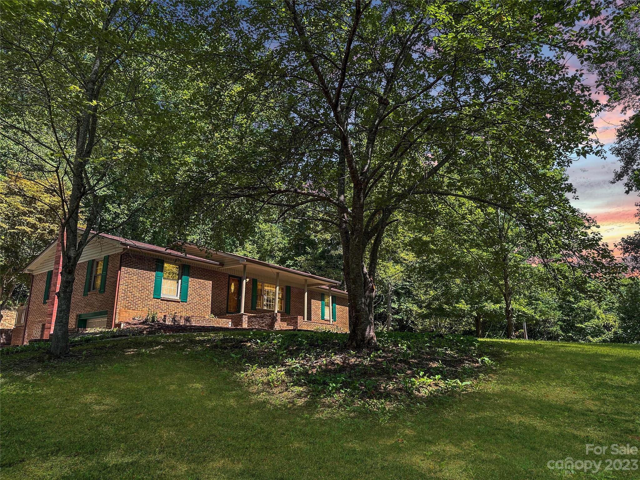 574 Pittman Road Marion, NC 28752 - Photo 1 of 41 Gallery Image 1