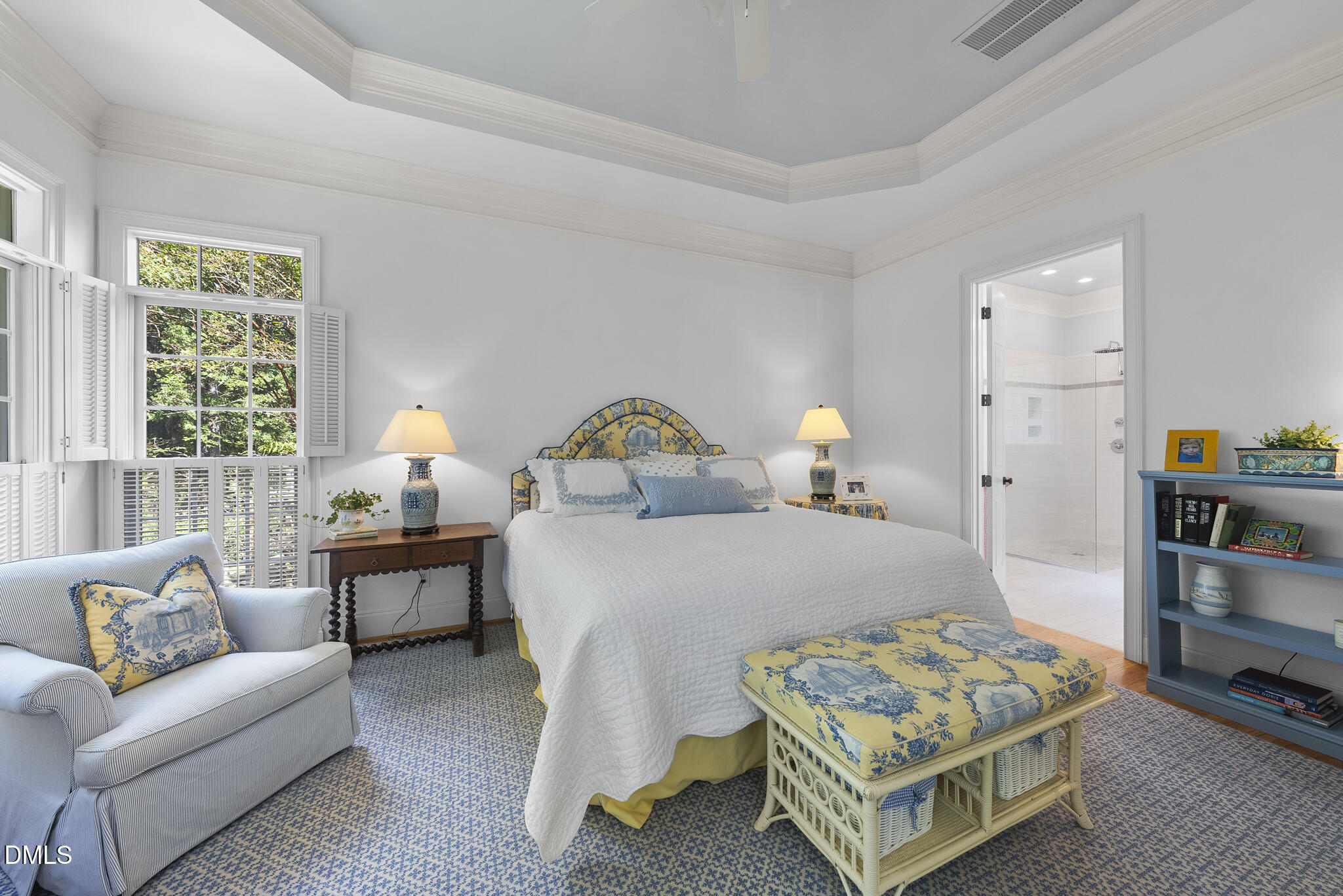 119 Faison Road Chapel Hill, NC 27517 - Photo 40 of 93 a bedroom with bed and a couch