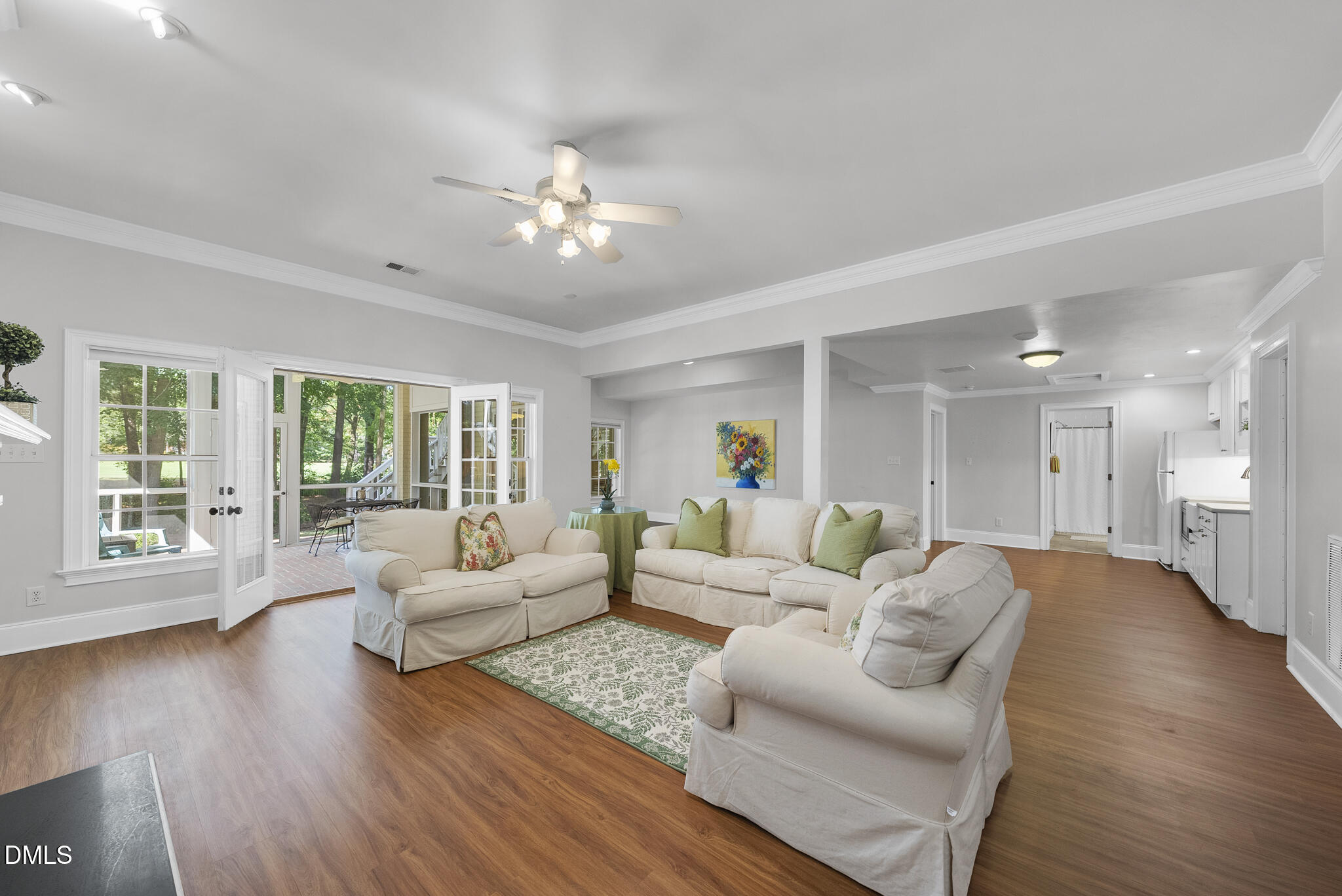 119 Faison Road Chapel Hill, NC 27517 - Photo 70 of 93 a living room with furniture and a large window
