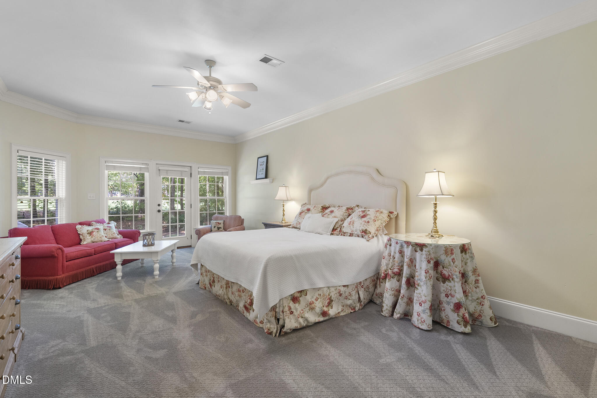 119 Faison Road Chapel Hill, NC 27517 - Photo 77 of 93 a bedroom with a bed and a couch