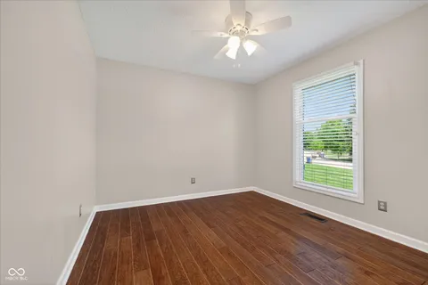 $359,900 | 12764 Charing Cross Road, Carmel, IN 46033