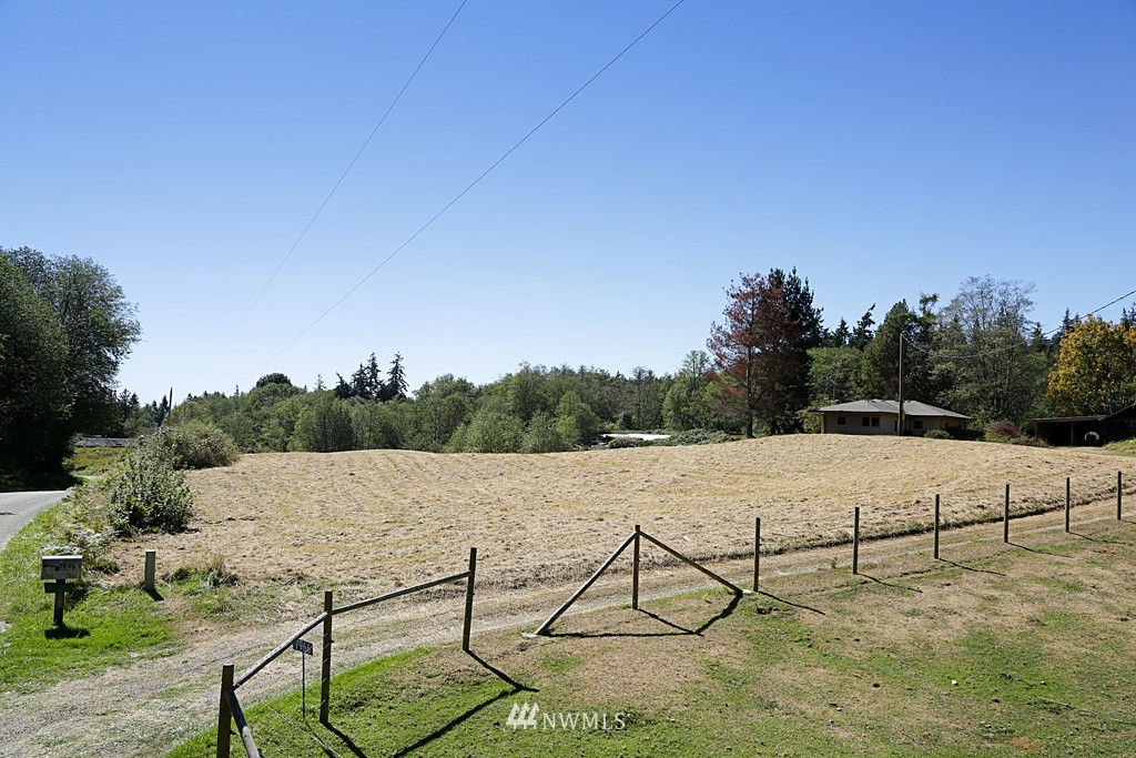 7966 Scatchet Head Road Clinton, WA 98236 - Photo 25 of 25 Gallery Image 25