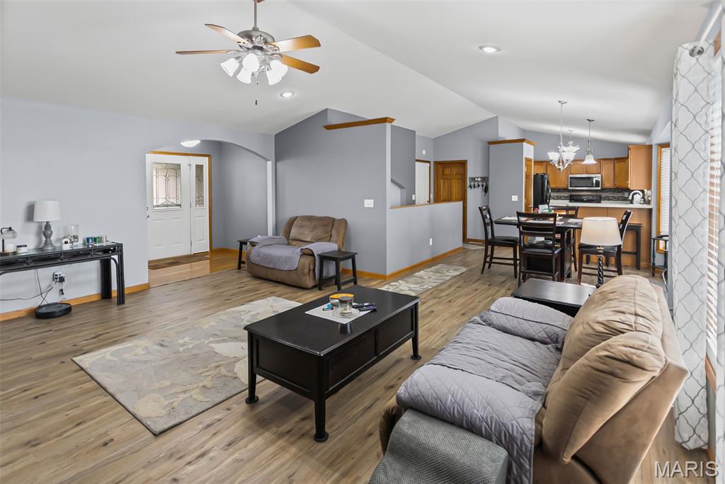 10 Austin Court Brighton, IL 62012 - Photo 25 of 50