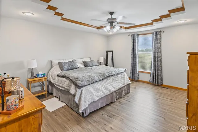 $350,000 | 10 Austin Court, Brighton, IL 62012