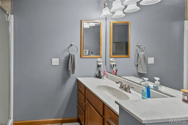 $350,000 | 10 Austin Court, Brighton, IL 62012