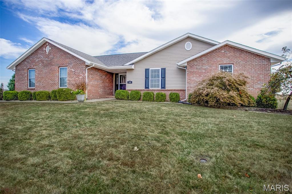 10 Austin Court Brighton, IL 62012 - Photo 4 of 50