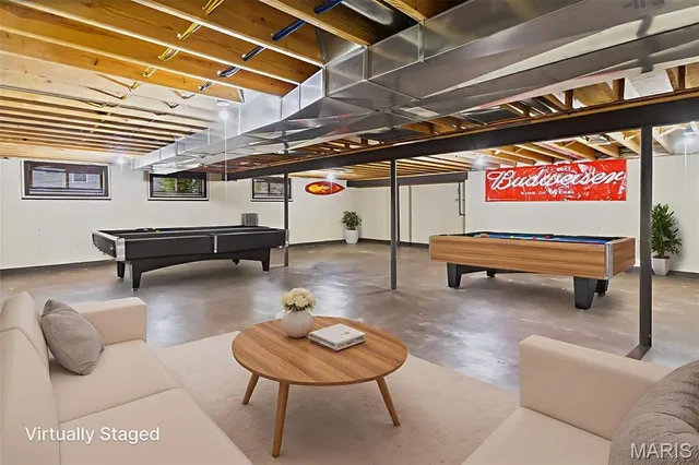 $350,000 | 10 Austin Court, Brighton, IL 62012