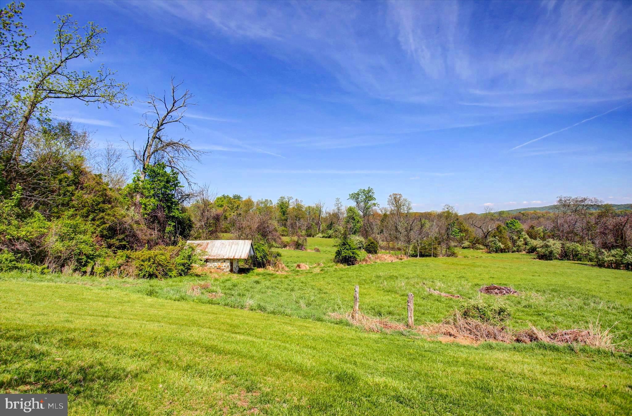 120 North Winding Road Wellsville, PA 17365 - Photo 47 of 66 Springhouse