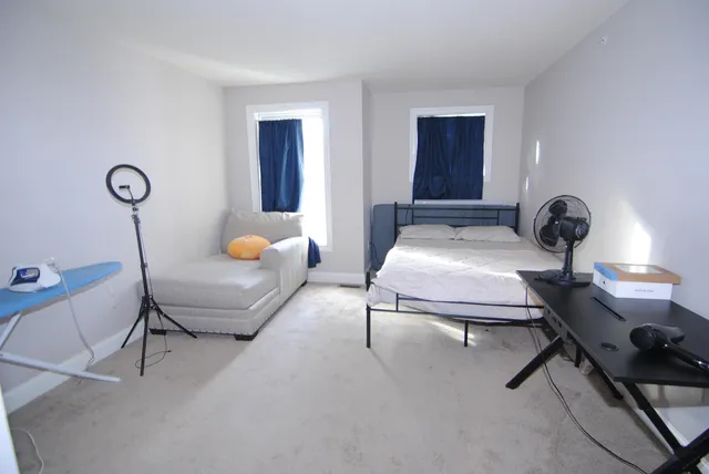 $2,500 | 3 Maple Ridge Drive, Unit 221, Merrimack, NH 03054