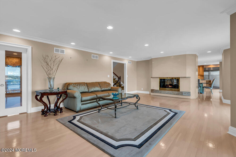 30 Alston Court Red Bank, NJ 07701 - Photo 19 of 103 Living Room to Kitchen View