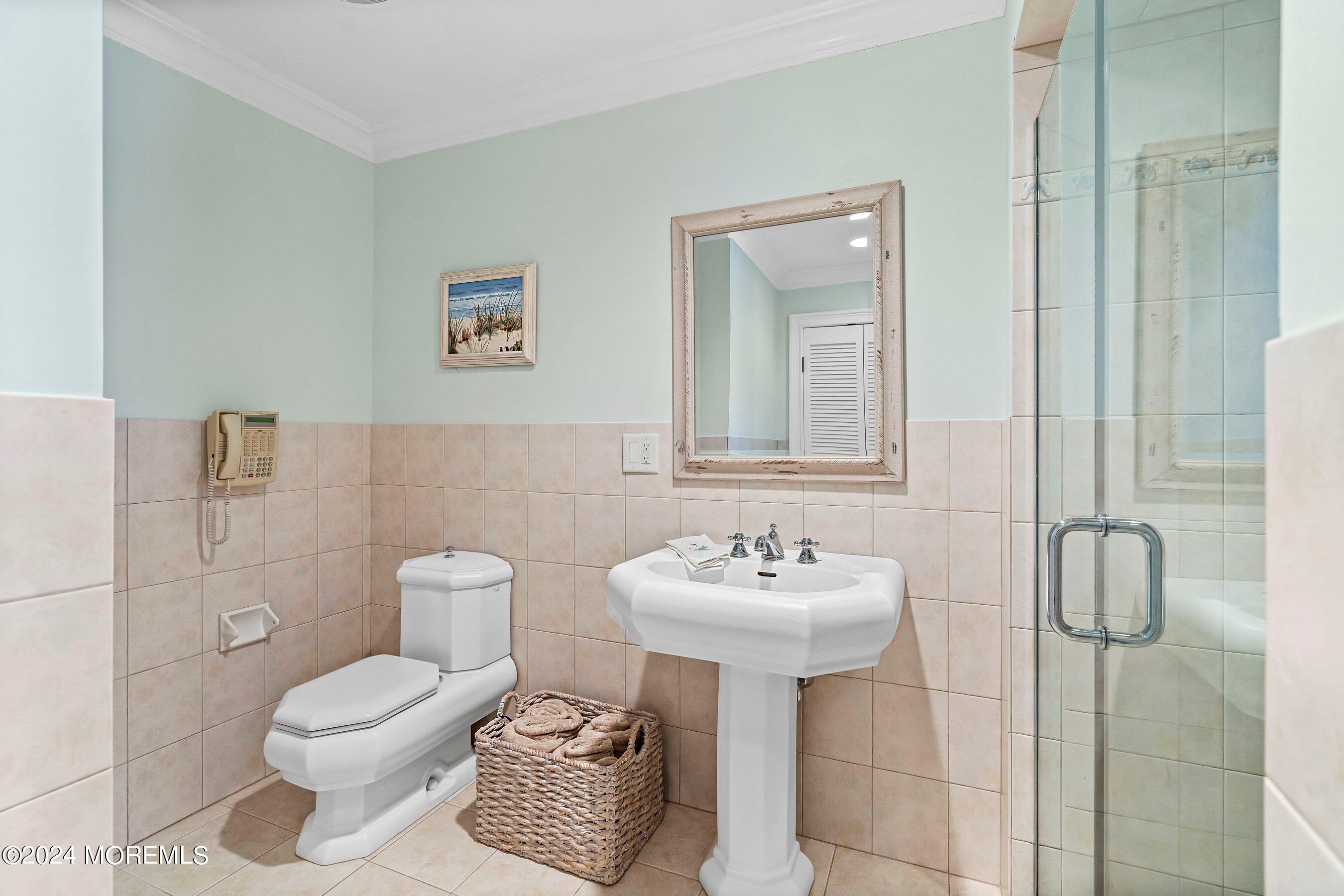 30 Alston Court Red Bank, NJ 07701 - Photo 48 of 103 a bathroom with a sink toilet and mirror