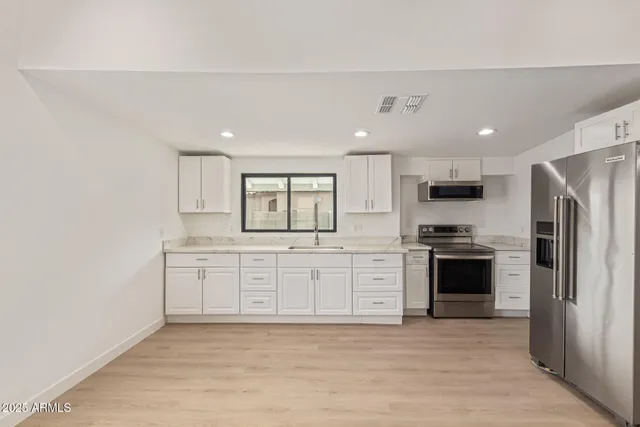 $338,000 | 4010 South 24th Place, Phoenix, AZ 85040