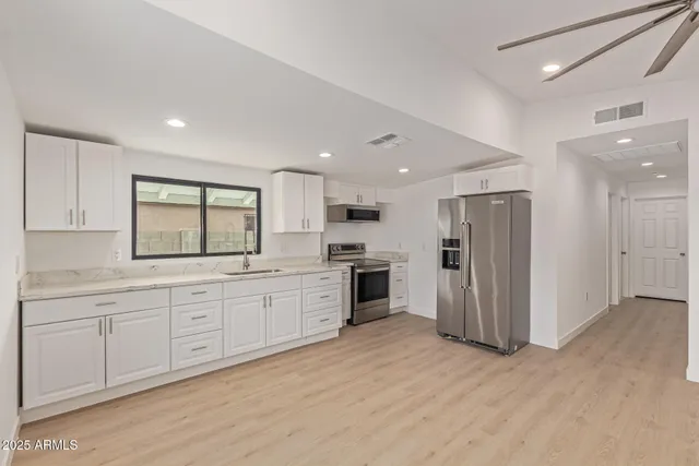 $338,000 | 4010 South 24th Place, Phoenix, AZ 85040