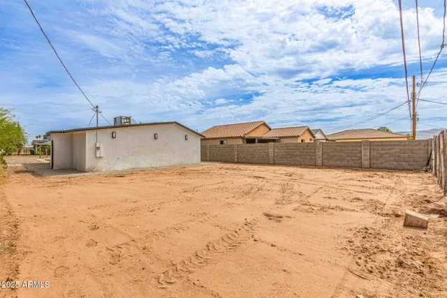 $338,000 | 4010 South 24th Place, Phoenix, AZ 85040