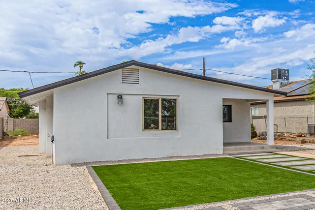 $338,000 | 4010 South 24th Place, Phoenix, AZ 85040