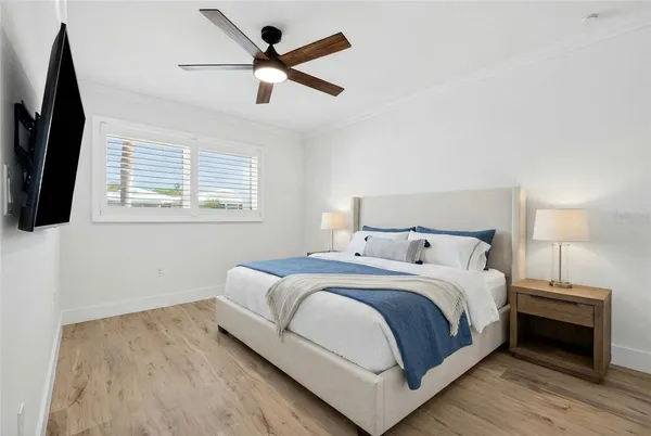 $355,000 | 620 Fair Winds Drive, Unit 620, Nokomis, FL 34275