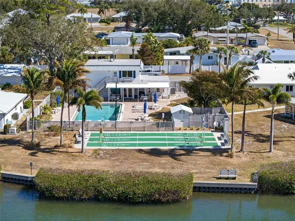 $355,000 | 620 Fair Winds Drive, Unit 620, Nokomis, FL 34275