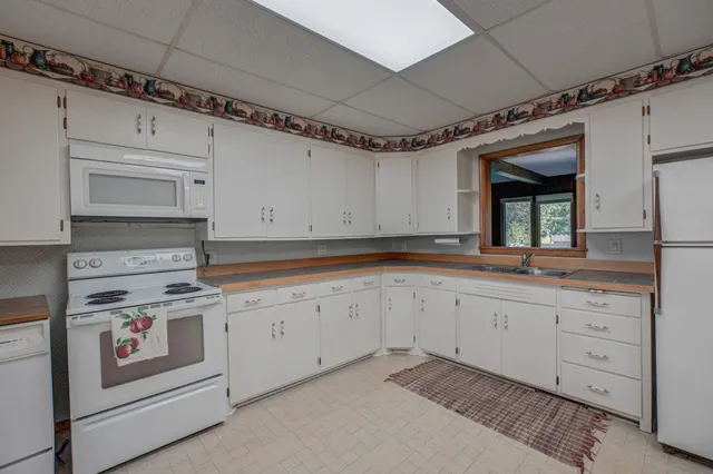 $325,000 | 454 130th Street, Amery, WI 54001