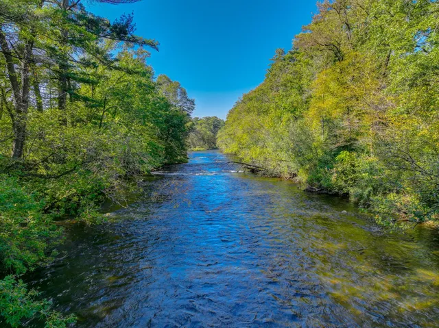 $325,000 | 454 130th Street, Amery, WI 54001