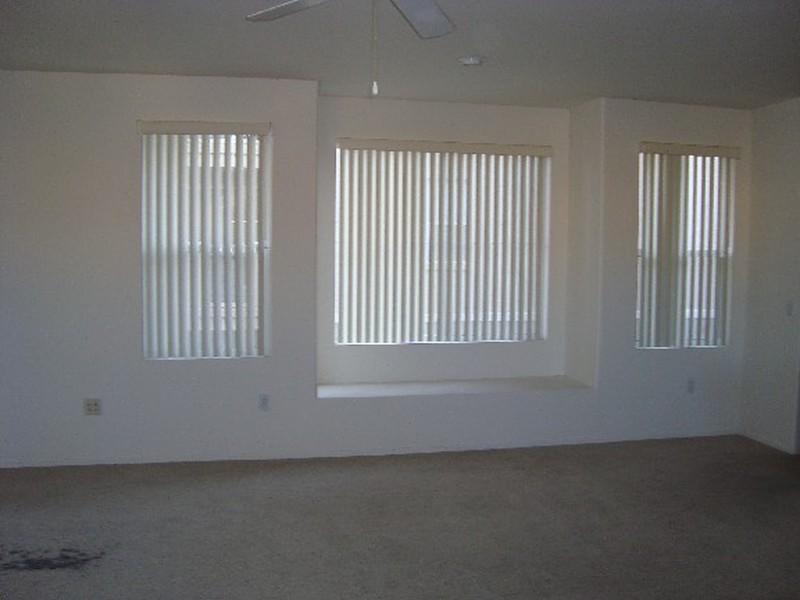 909 East Camelback Road, Unit 2033 Phoenix, AZ 85014 - Photo 5 of 6 Interior