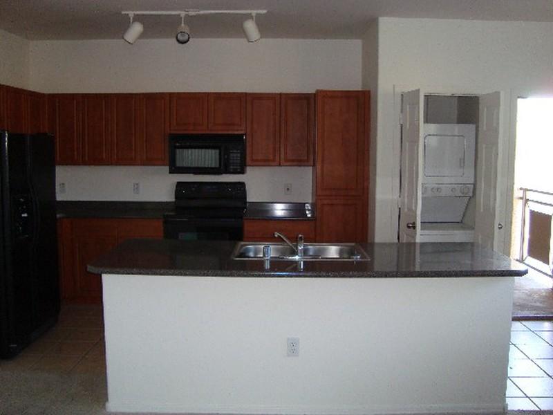 909 East Camelback Road, Unit 2033 Phoenix, AZ 85014 - Photo 6 of 6 Interior