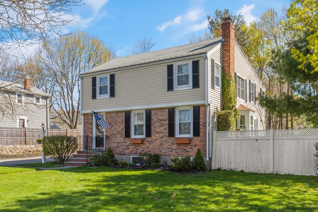 730 East Street Dedham, MA 02026 - Photo 5 of 38