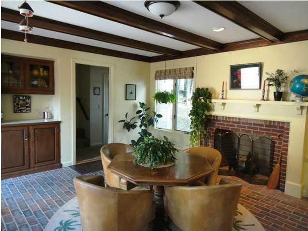 160 Everett Road Auburn, ME 04210 - Photo 10 of 20 Other. Sitting Area