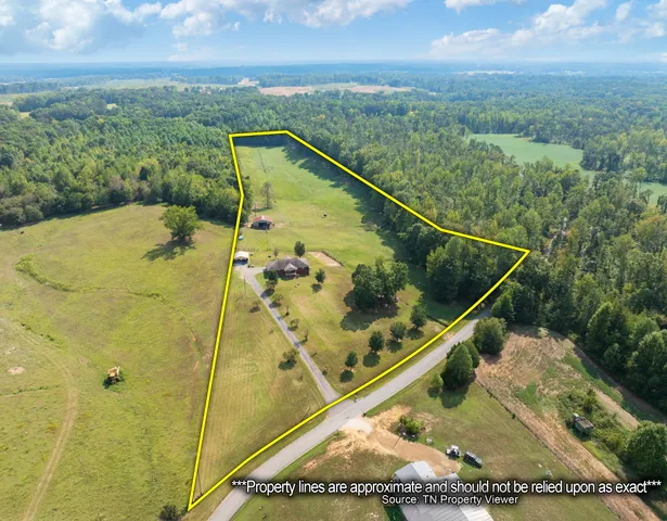 a view of a small pool