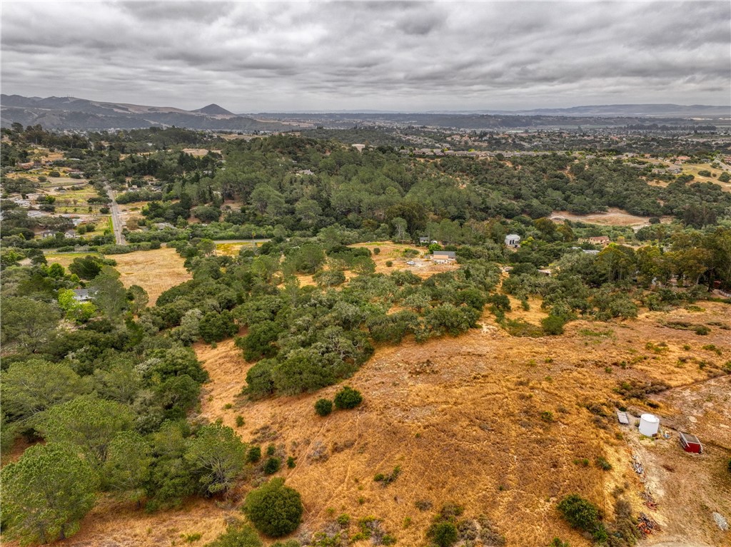 979 Noyes Road Arroyo Grande, CA 93420 - Photo 13 of 33