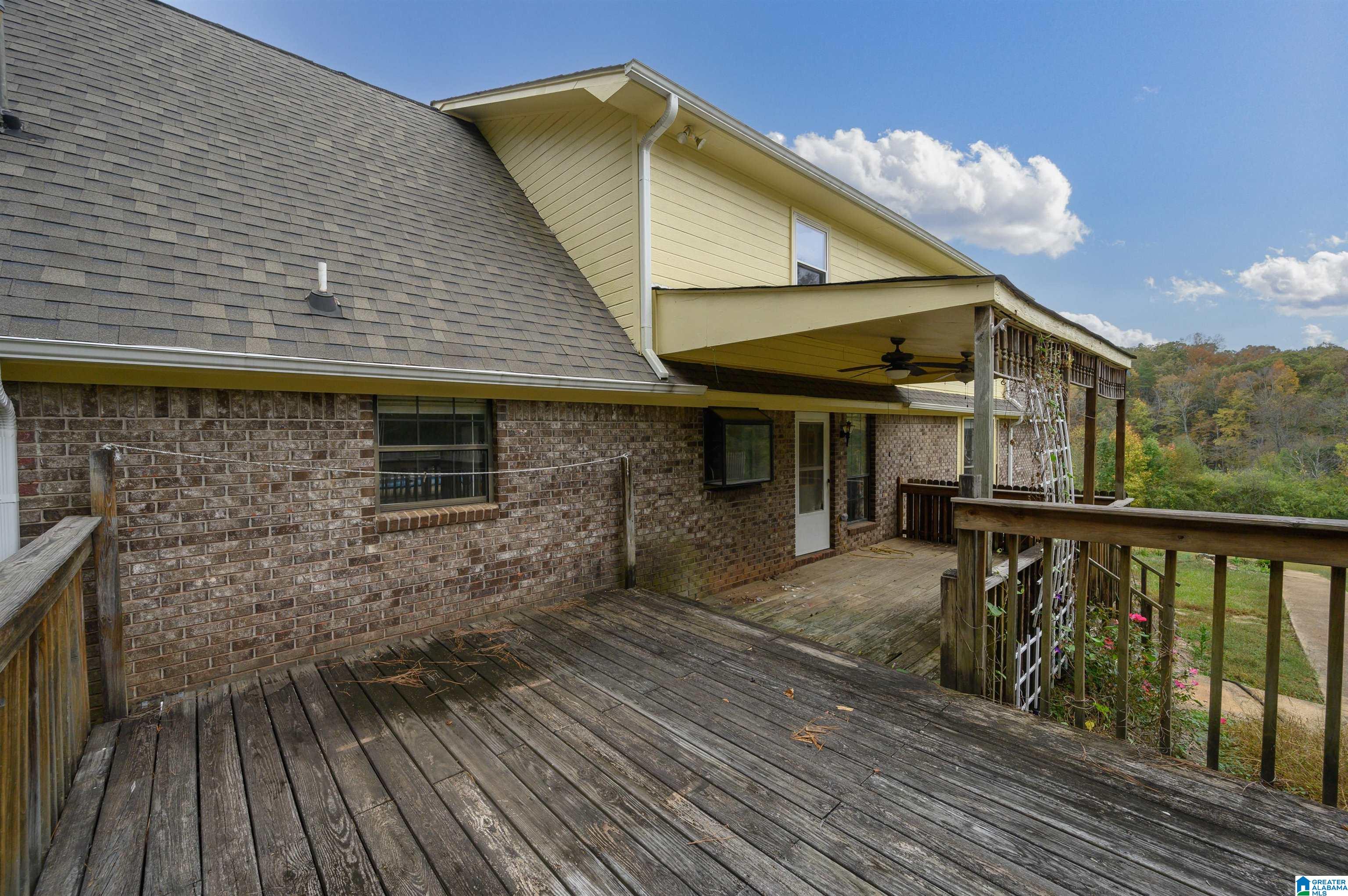 8988 Bankston Road Warrior, AL 35180 - Photo 37 of 47