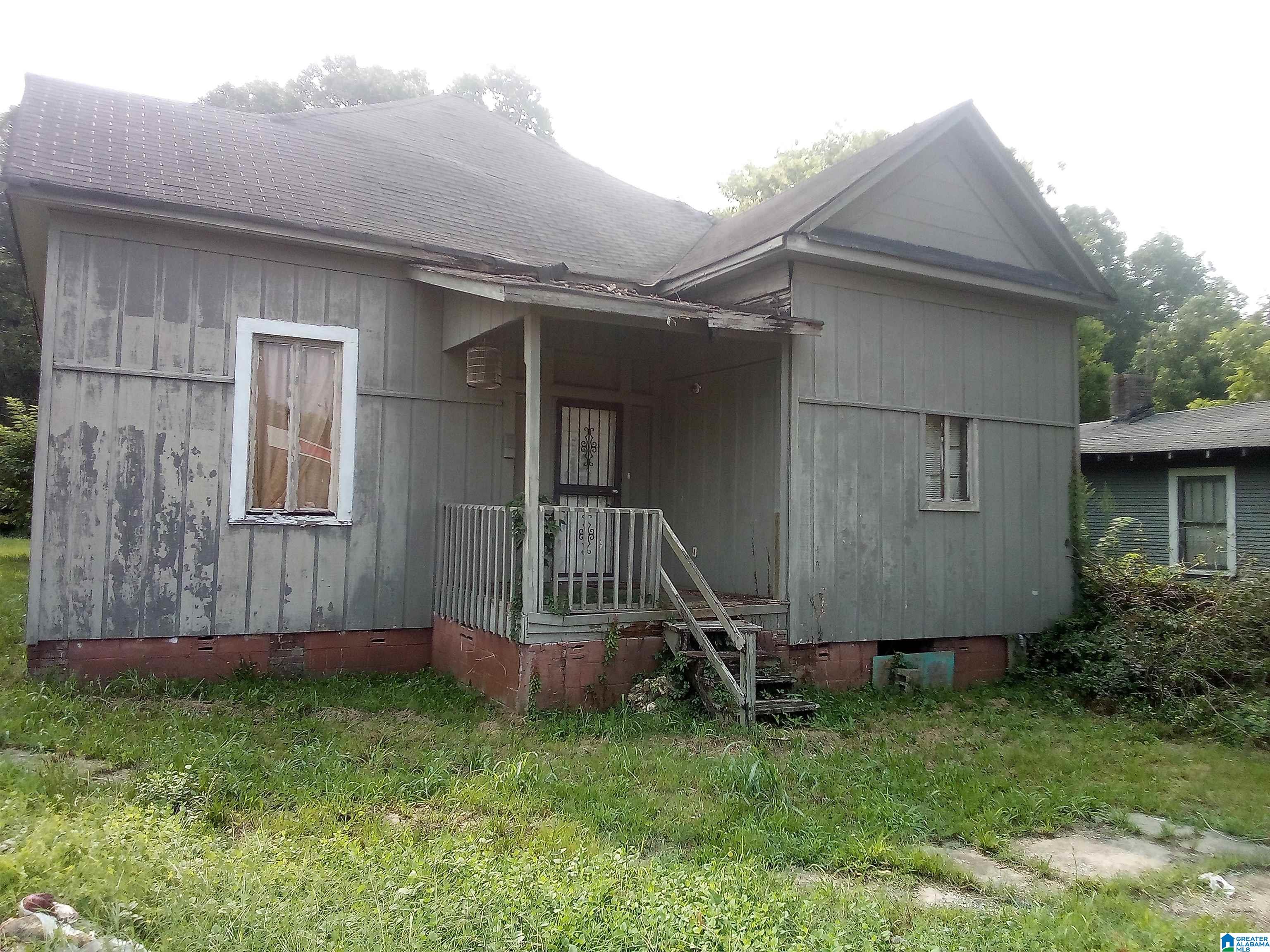 801 Southwest 27th Street Birmingham, AL 35211 - Photo 3 of 14