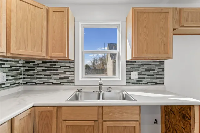 $230,000 | 325 North Market Street, Hoopeston, IL 60942