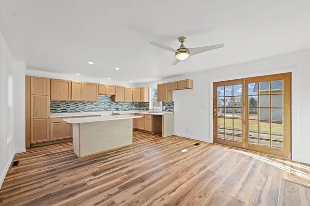 $230,000 | 325 North Market Street, Hoopeston, IL 60942