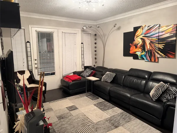 $1,995 | 2299 Lone Star Drive, Unit 324, Sugar Land, TX 77479