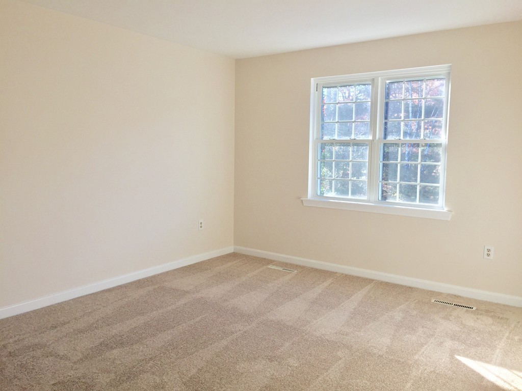 400 Ridgefield Circle, Unit C Clinton, MA 01510 - Photo 15 of 30 Gallery Image 15