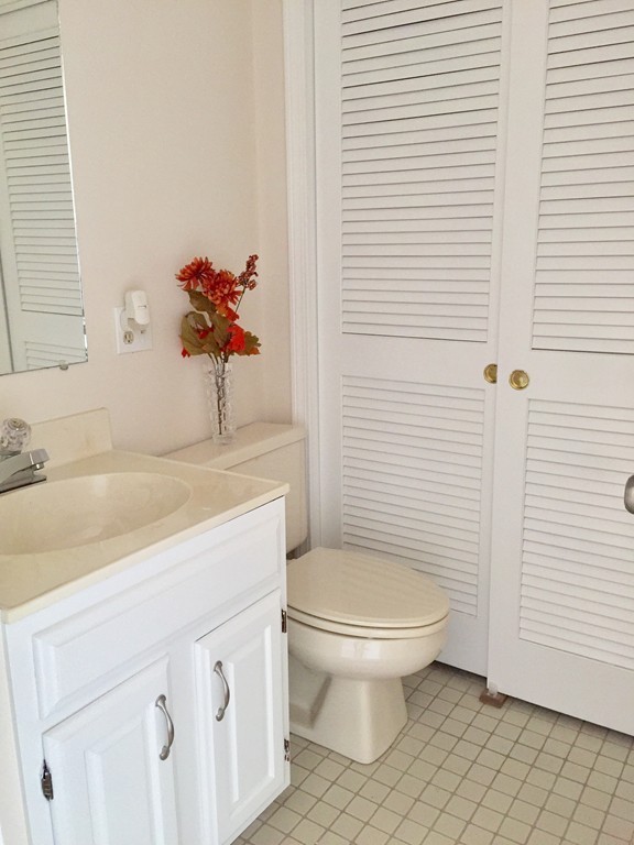 400 Ridgefield Circle, Unit C Clinton, MA 01510 - Photo 3 of 30 Gallery Image 3