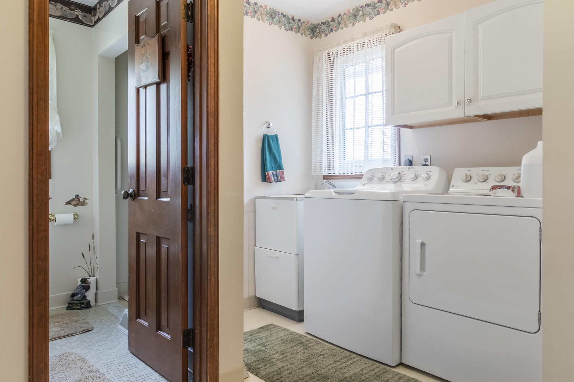 1452 Flintridge Road Florence, KY 41042 - Photo 33 of 49 Gallery Image 33