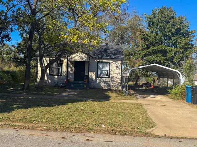 $112,000 | 627 East Woodard Street, Denison, TX 75021