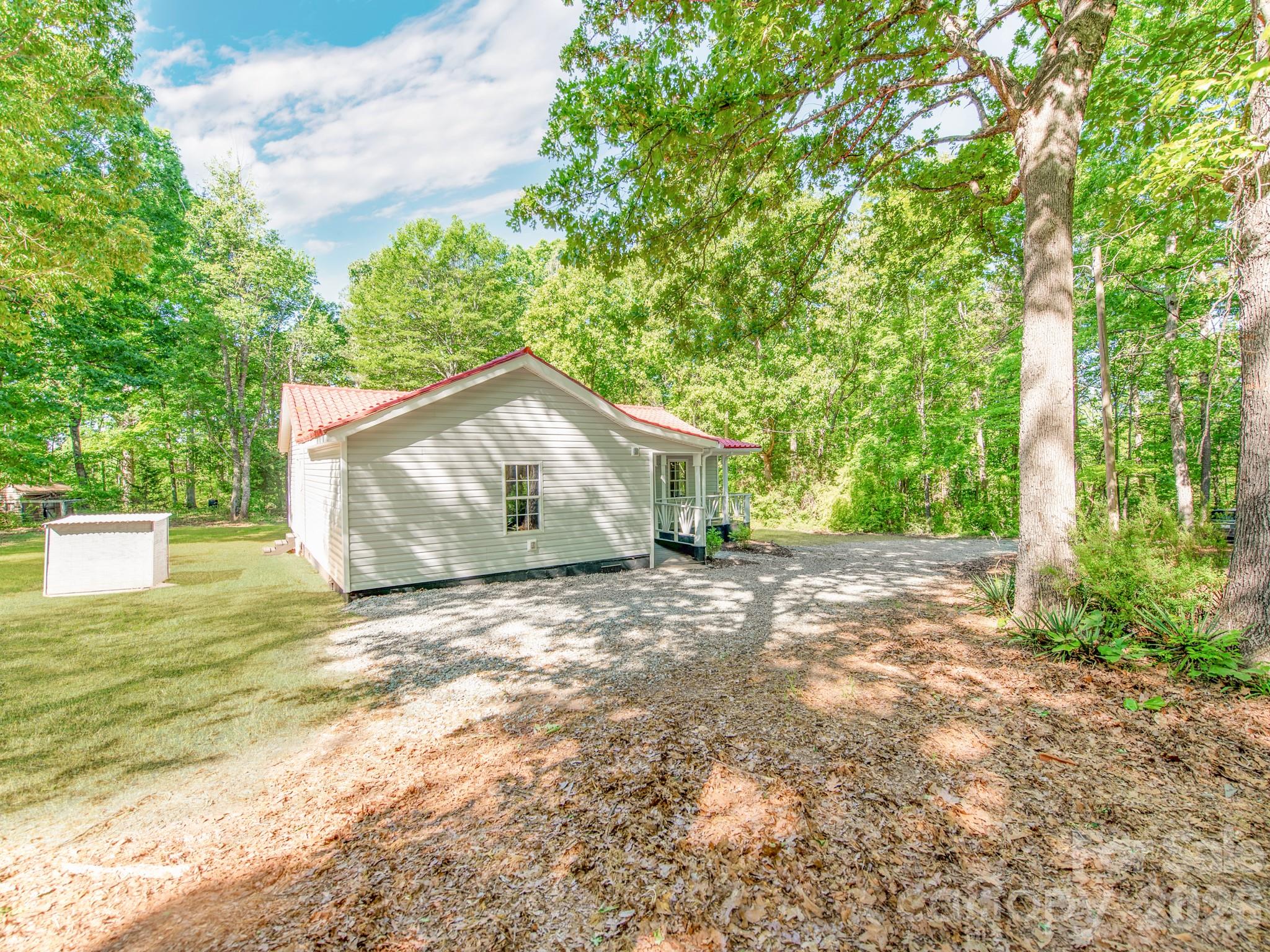 2124 Shoal Road Lincolnton, NC 28092 - Photo 22 of 26