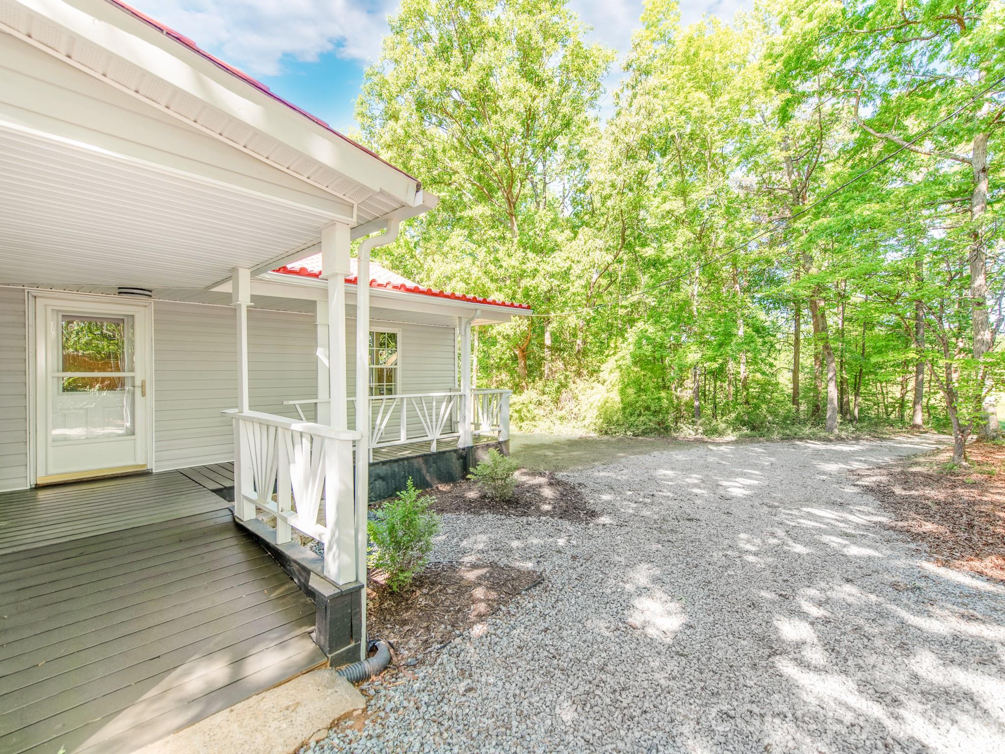 2124 Shoal Road Lincolnton, NC 28092 - Photo 3 of 26