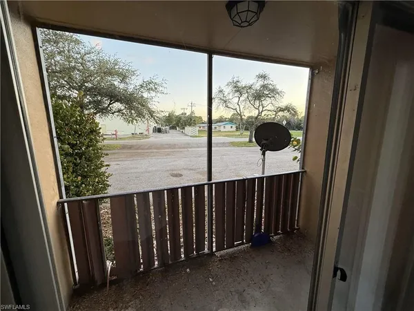 $1,275 | 1915 Braman Avenue, Unit 5, Fort Myers, FL 33901