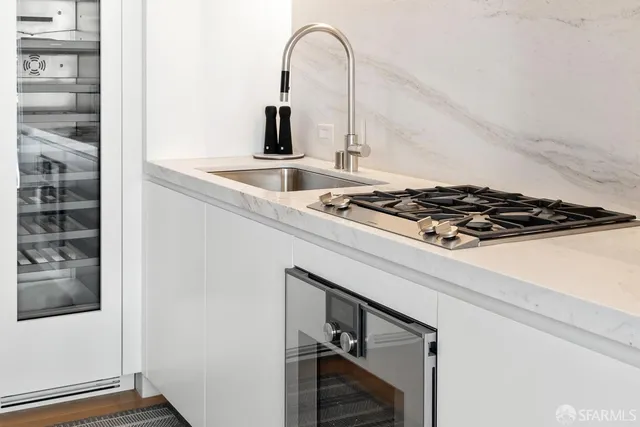 $1,150,000 | 1 Steuart Lane, Unit 407, San Francisco, CA 94105