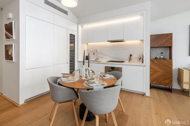 $1,150,000 | 1 Steuart Lane, Unit 407, San Francisco, CA 94105