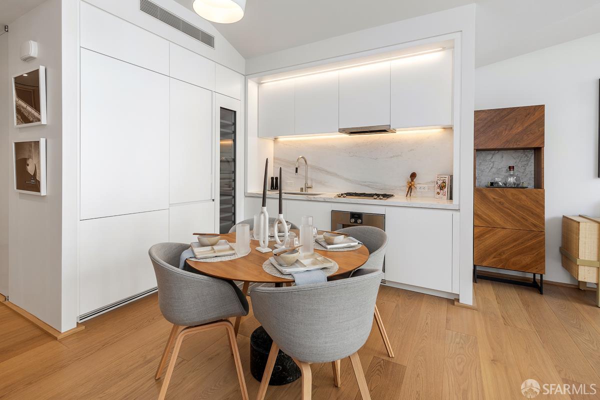 1 Steuart Lane, Unit 407 San Francisco, CA 94105 - Photo 4 of 46