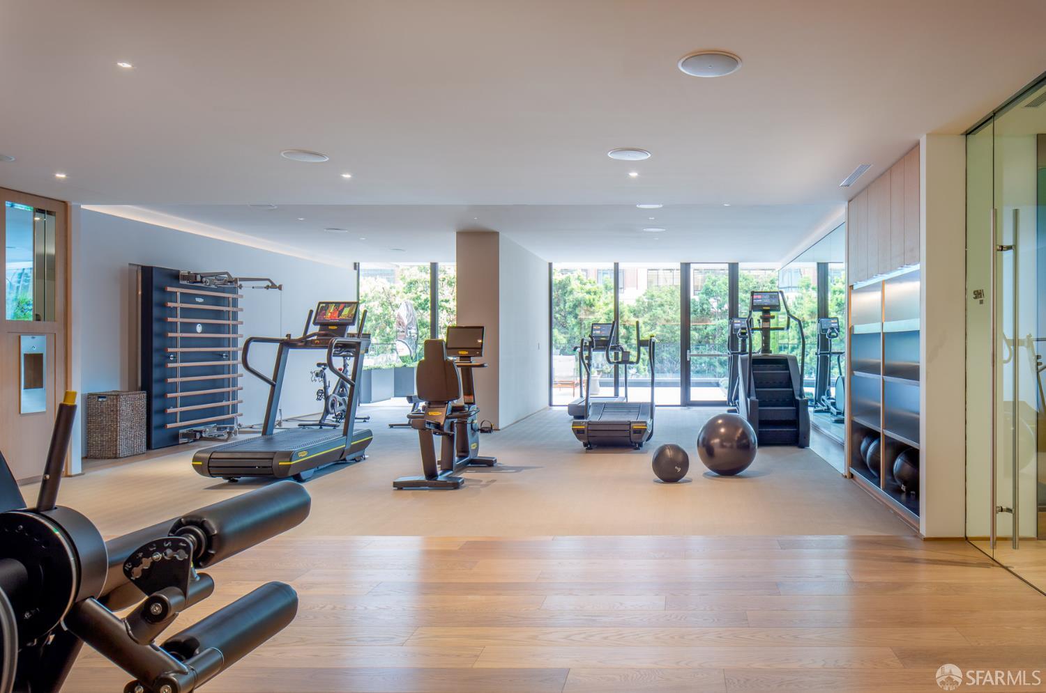 1 Steuart Lane, Unit 407 San Francisco, CA 94105 - Photo 44 of 46