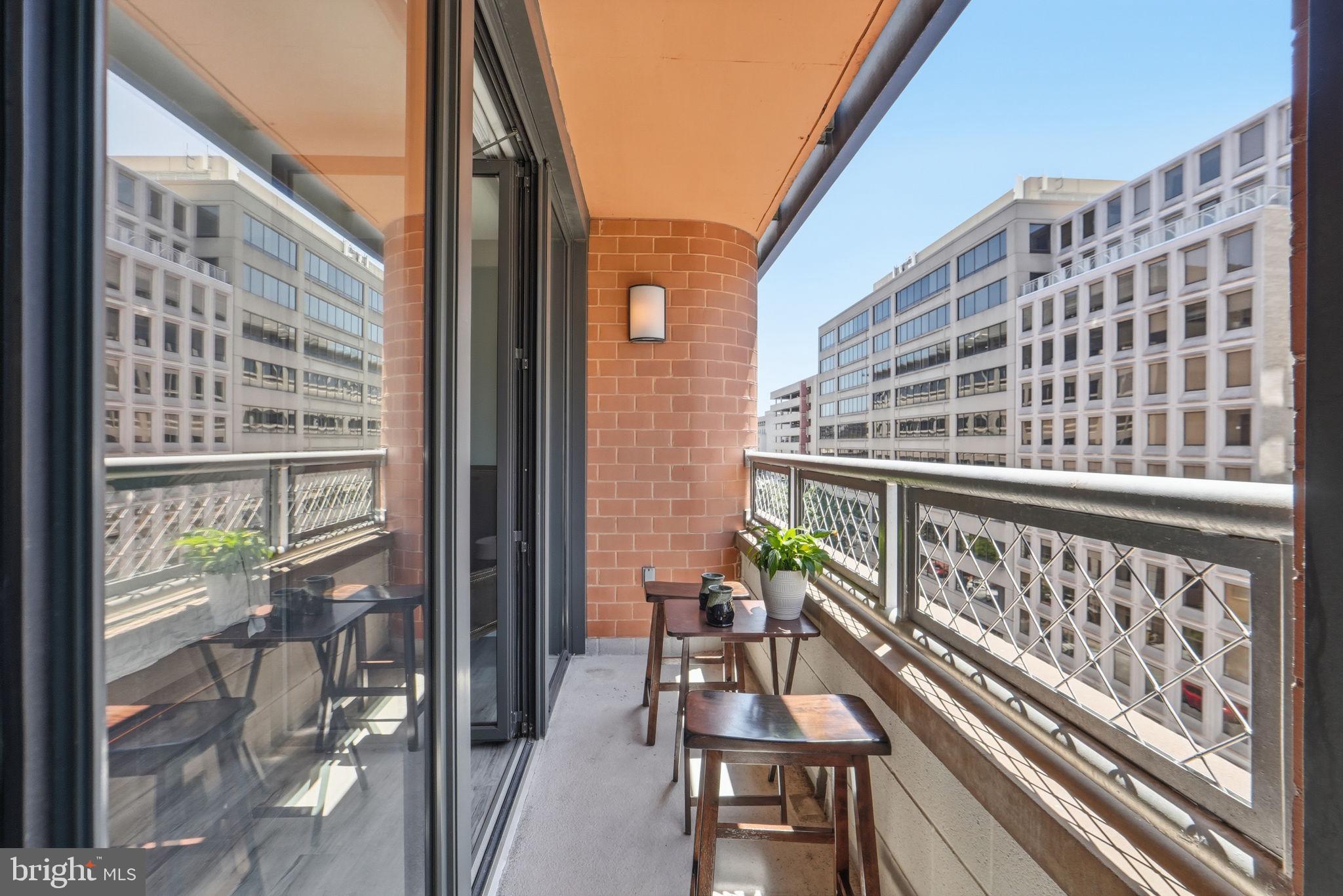 631 D Street Northwest, Unit 633 Washington, DC 20004 - Photo 25 of 40 Balcony
