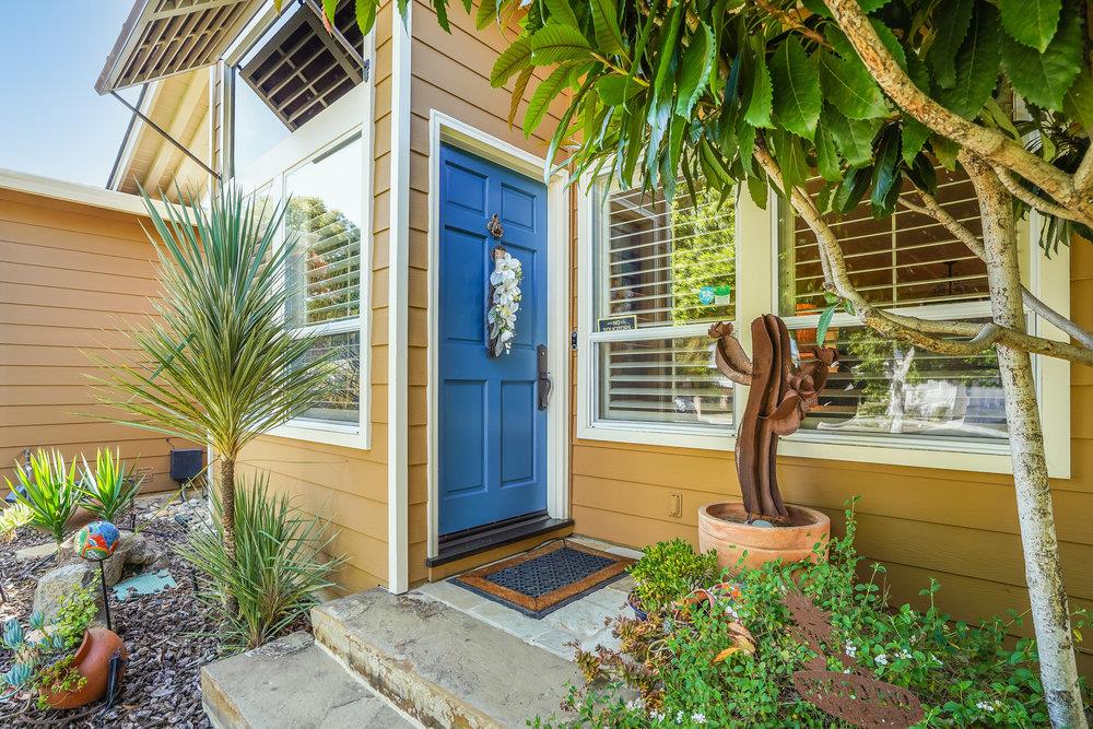 475 Rincon Avenue Sunnyvale, CA 94086 - Photo 5 of 58 a front view of a house with garden