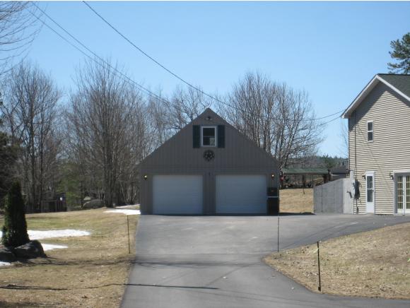 694 Pine River Pond Road Wakefield, NH 03872 - Photo 4 of 32 Gallery Image 4