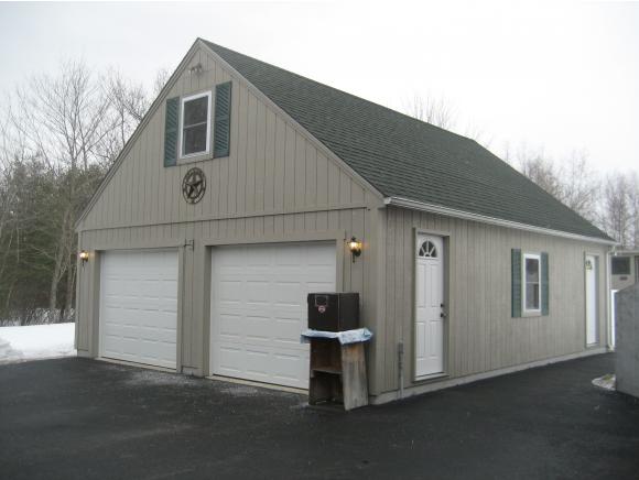 694 Pine River Pond Road Wakefield, NH 03872 - Photo 6 of 32 Gallery Image 6